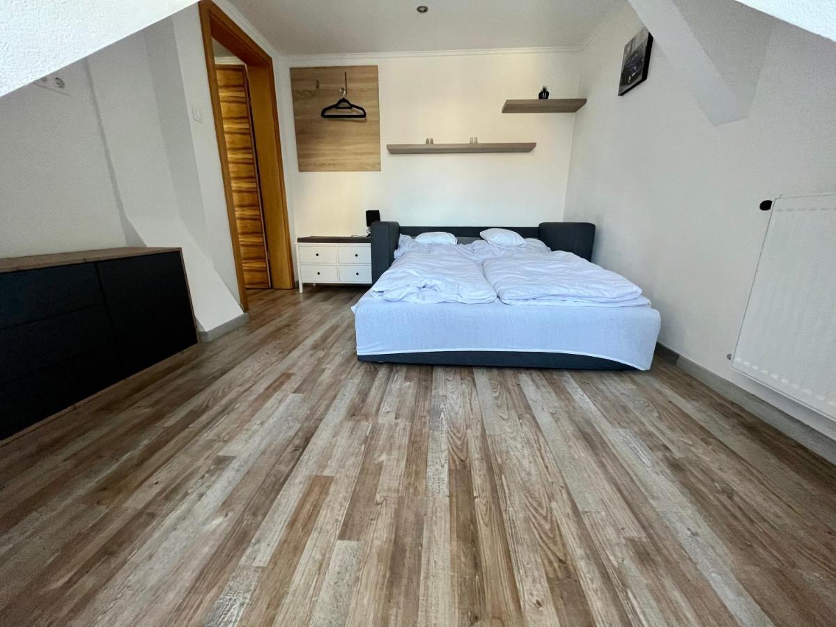 Rabbit Apartman Mosonmagyaróvár Εξωτερικό φωτογραφία