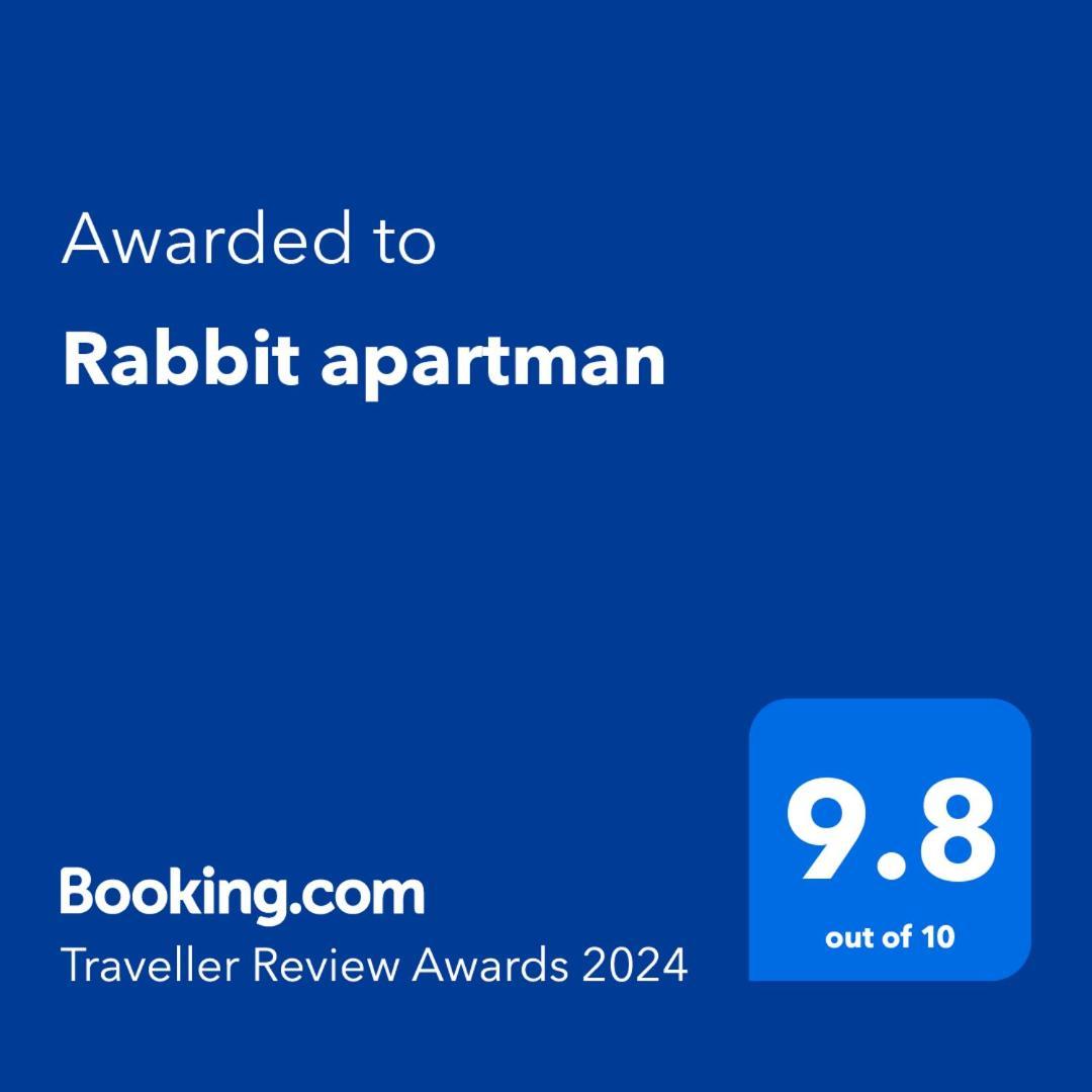 Rabbit Apartman Mosonmagyaróvár Εξωτερικό φωτογραφία